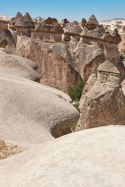 帕萨巴格山谷的风景如画的岩层 土耳其的地质地标 — 图库照片