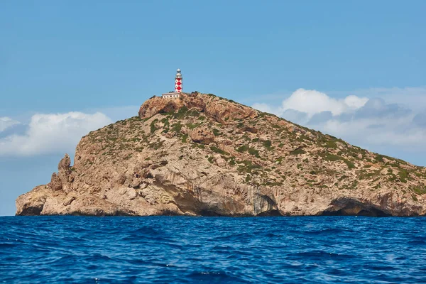 Malebný Maják Ostrově Cabrera Baleárské Souostroví Středozemní Pobřeží Španělsko — Stock fotografie