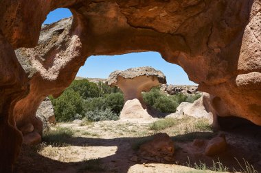 Gulsehir 'de turistik resimli kaya oluşumu. Kapadokya, Türkiye