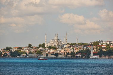 İstanbul 'daki Mavi Cami ve Boğaz. Sultanahmet. Türkiye