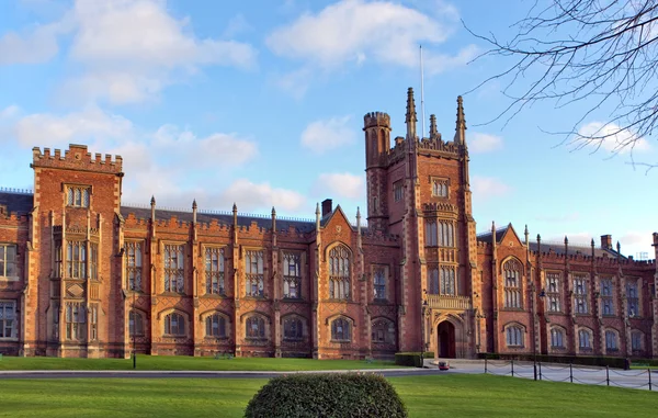 Queens university Belfast — Stockfoto