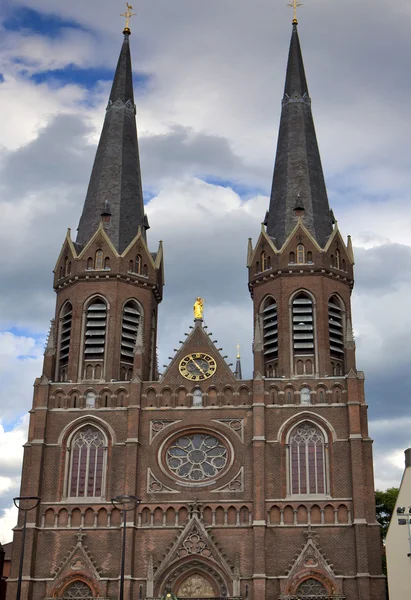 Kerk gevel — Stockfoto