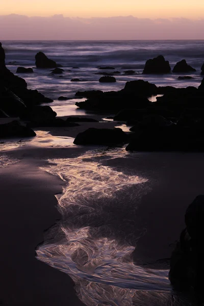 ทะเลตอนพระอาทิตย์ตก — ภาพถ่ายสต็อก