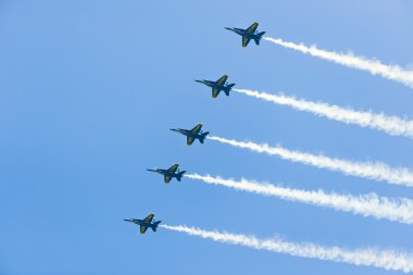 Chicago hava ve su göster, bizi lacivert melekler