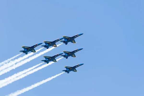 Chicago Air and Water Show, U.S. Navy Blue Angels — стоковое фото