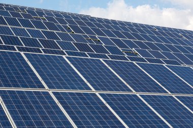 büyük güneş enerjisi dizi temiz elektrik üretimi için