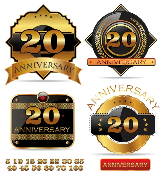 Aniversario conjunto de etiquetas doradas — Vector de stock