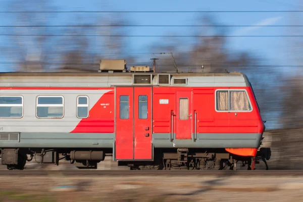 Train électrique de banlieue deux Image En Vente