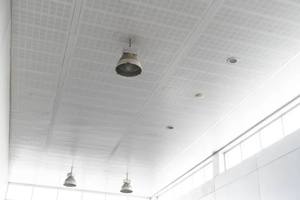 Fluorescent Lamps Modern Ceiling Luminous Ceiling Square Tiles Interior Idea —  Fotos de Stock
