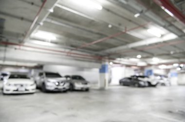 Yeraltı otoparkının bulanık arka planı