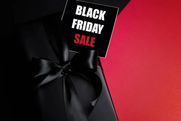 Vista Superior Texto Black Friday Sale Com Caixa Presente Preta — Fotografia de Stock