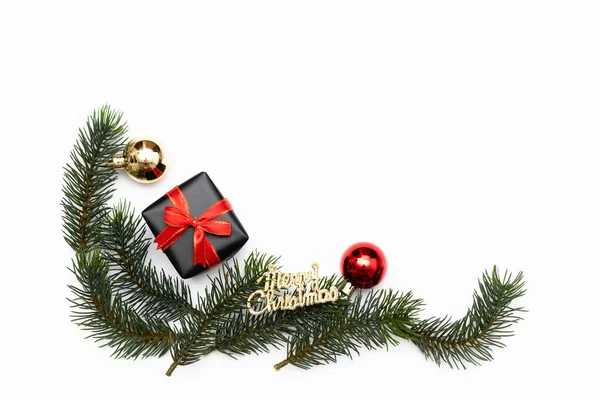 Weihnachtshintergrundkonzept Ansicht Der Weihnachtsgeschenkbox Rote Kugeln Mit Fichtenzweigen Tannenzapfen Roten — Stockfoto