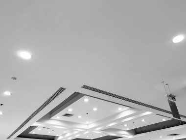 Tavana monte edilmiş kaset tipi klima..