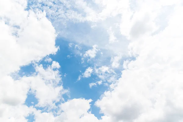 Beautiful White Fluffy Clouds Blue Sky Nature Background White Clouds — 스톡 사진