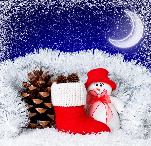 Composição de Natal com boneco de neve sorridente — Fotografia de Stock