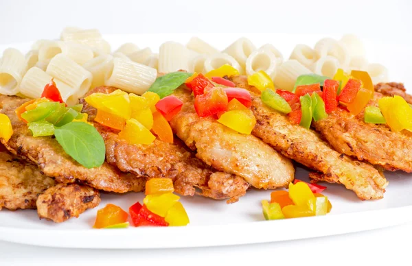 Pork chop with sweet pepper and pasta — Stock Photo, Image