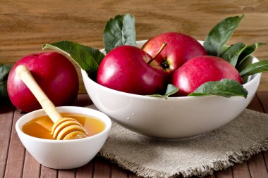 elma ve bal ile natürmort