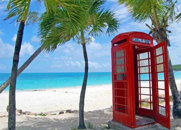 Antigua telefon kulübesi — Stok fotoğraf