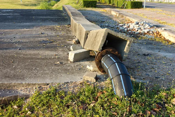 Pipe and valve on the ground — Stock Photo, Image