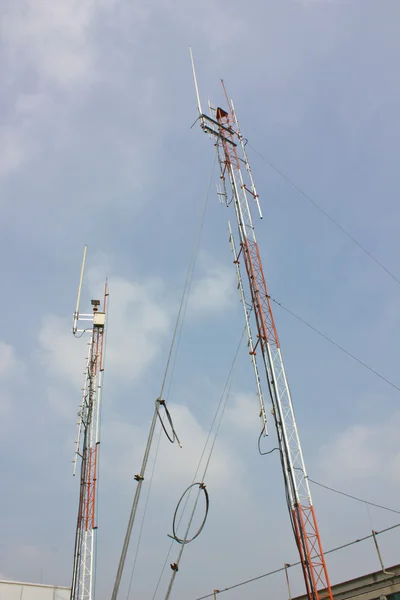 Kommunikációs torony — Stock Fotó