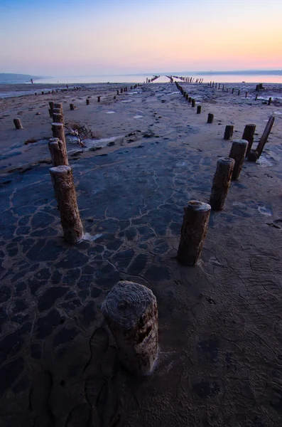 Tidal defences at dusk — Stock Photo, Image