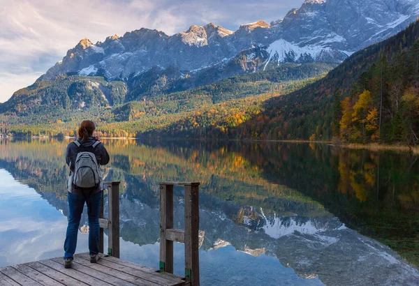 Typical Landscape Picture Alps Lake Woman Foreground — Foto Stock