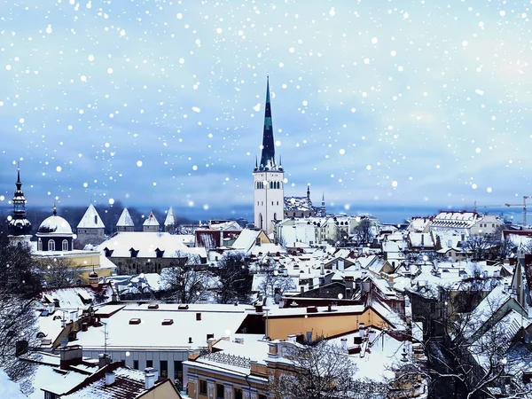 Inverno Tallinn Centro Storico Panorama Fiocchi Neve Cielo Blu Cafedral — Foto Stock