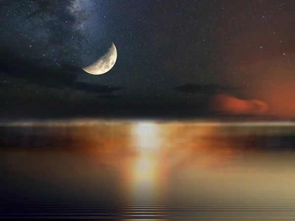 Большая Луна Nifgr Звездное Небо Розовом Золотом Желтом Закате Моря — стоковое фото