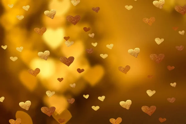 暗い背景に焦点を当てたハートの形をした金色のライトです バレンタインデーを祝う ハートと愛のシンボルテキストと金の背景がぼやけてバレンタイングリーティングカードテンプレートバナー — ストック写真