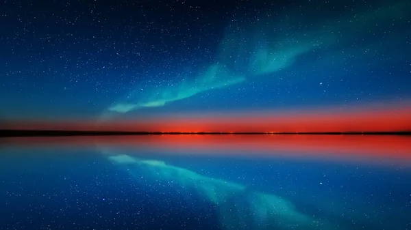 北极光在星空中的反射 太阳落日反射在水天北方的自然星云宇宙恒星背景上 — 图库照片