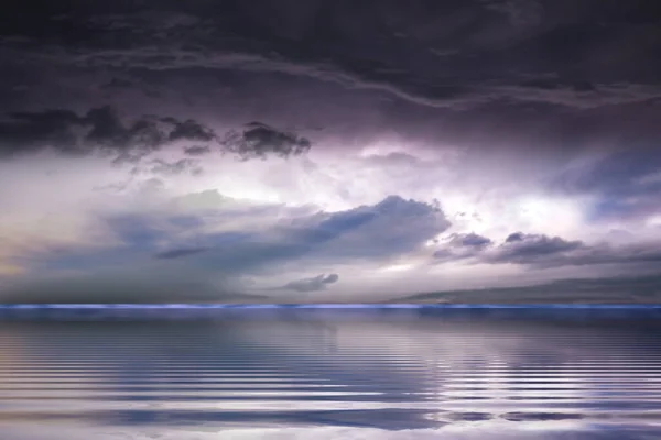 Dramatic Blue Lilac Sunshine Cloudy Sky Sunset Sea Storm Nature — Foto de Stock