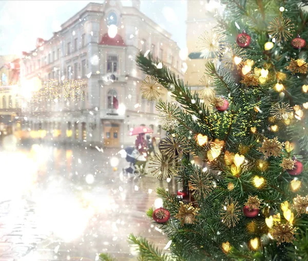 Snowy Christmas Tree Gold Blurred Light Festive Decoration Street People — Stock Fotó
