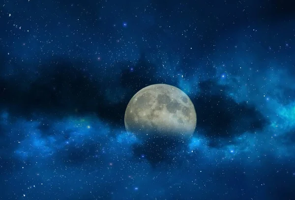 Звездная Ночь Голубое Небо Большая Луна Морской Мыс — стоковое фото