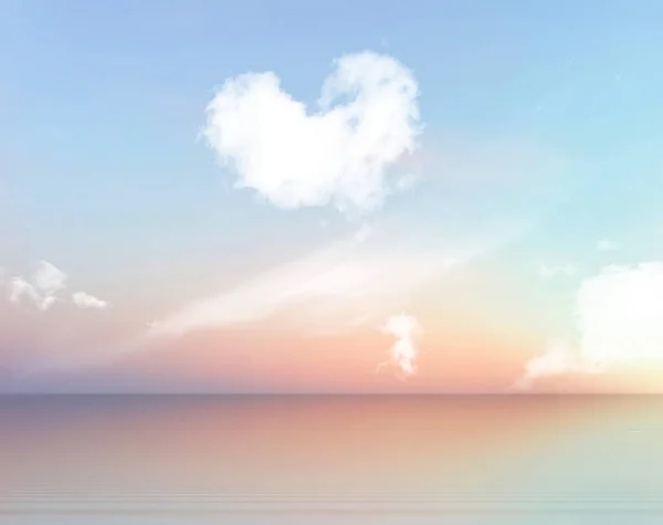 Blue Sky White Clouds Sea Summer Beach Romantic Background Template — Foto de Stock