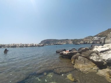 Ischia Adası, Napoli 'deki Saint Angelo plajı.