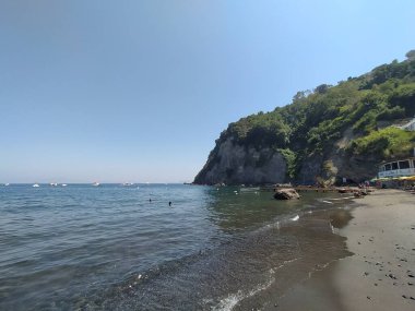 Cartaromana Sahili, Ischia Adası, Napoli 