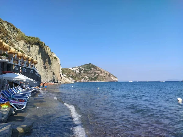 Θέα Στην Παραλία Του Maronti Στο Νησί Ischia Ιταλία — Φωτογραφία Αρχείου