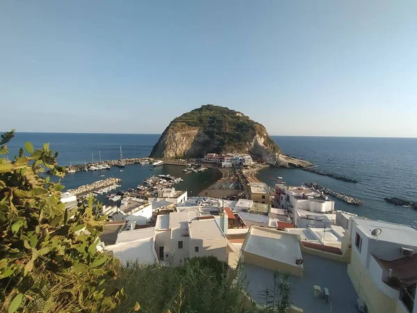 Praia Saint Angelo Ilha Ischia — Fotografia de Stock