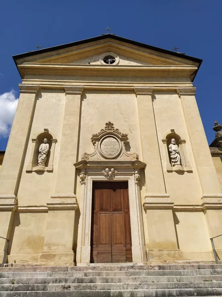 Iglesia Santi Pietro Paolo Apostoli Verona — Foto de Stock