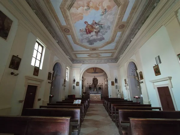 Church Santi Pietro Paolo Apostoli Verona — Foto Stock