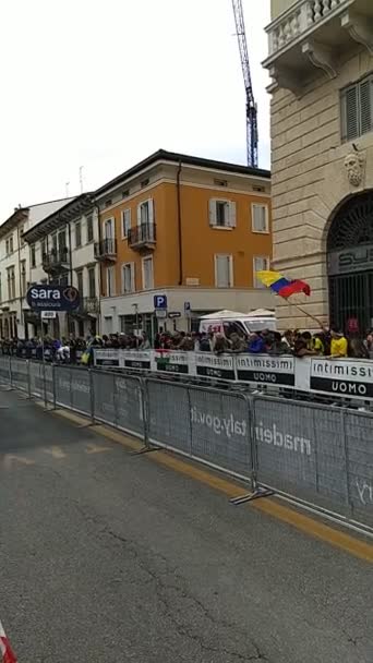 Ciclisti Prova Individuale Giro Italia 2022 Verona — Video Stock