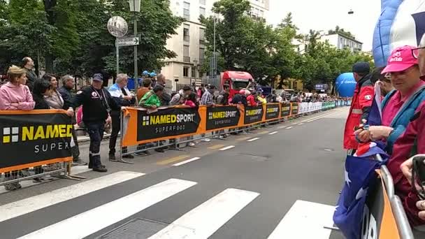 Ciclistas Durante Contrarreloj Individual Giro Italia 2022 Ciudad Verona Italia — Vídeos de Stock