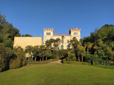 garda Gölü İtalya'nın görünümü