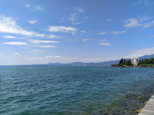Garda Gölü Talya Nın Görünümü — Stok fotoğraf