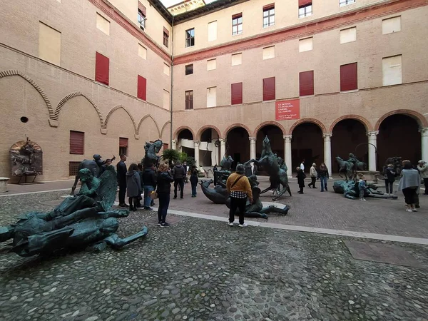 Exposition Statues Orlando Furioso Italie — Photo
