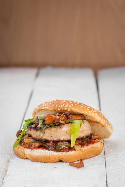Hamburger z kurki — Zdjęcie stockowe