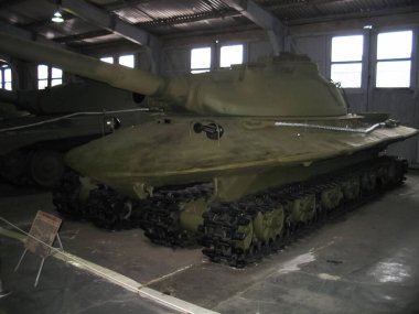 Kubinka, Rusya - 12 Haziran 2011: Zırhlı araç açık havada ve Hangarlar Kubinka Moskova yakınlarındaki Müzesi.