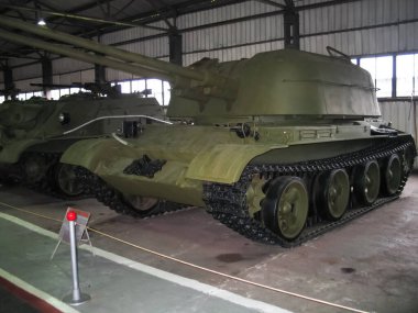 Kubinka, Rusya - 12 Haziran 2011: Zırhlı araç açık havada ve Hangarlar Kubinka Moskova yakınlarındaki Müzesi.