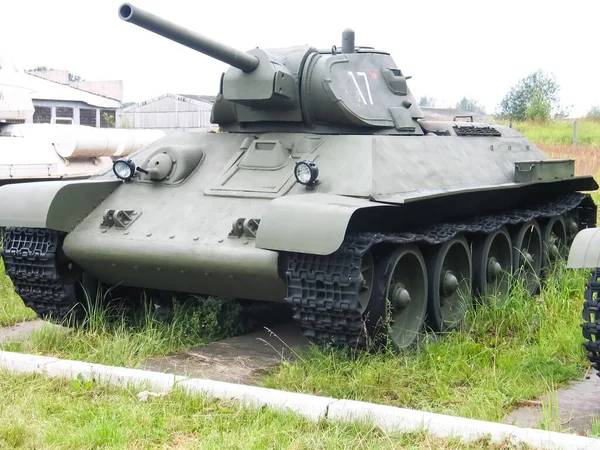 Kubinka Ryssland Juni 2011 Museum Pansarfordon Öppen Himmel Och Skjul — Stockfoto