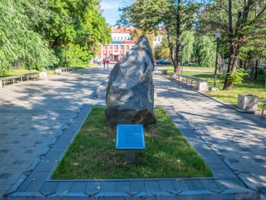 Irkutsk, Rusya - 24 Ağustos 2016: Irkutsk, sokaklar ve Binalar şehrin tarihi ve modern binalar manzaraları.